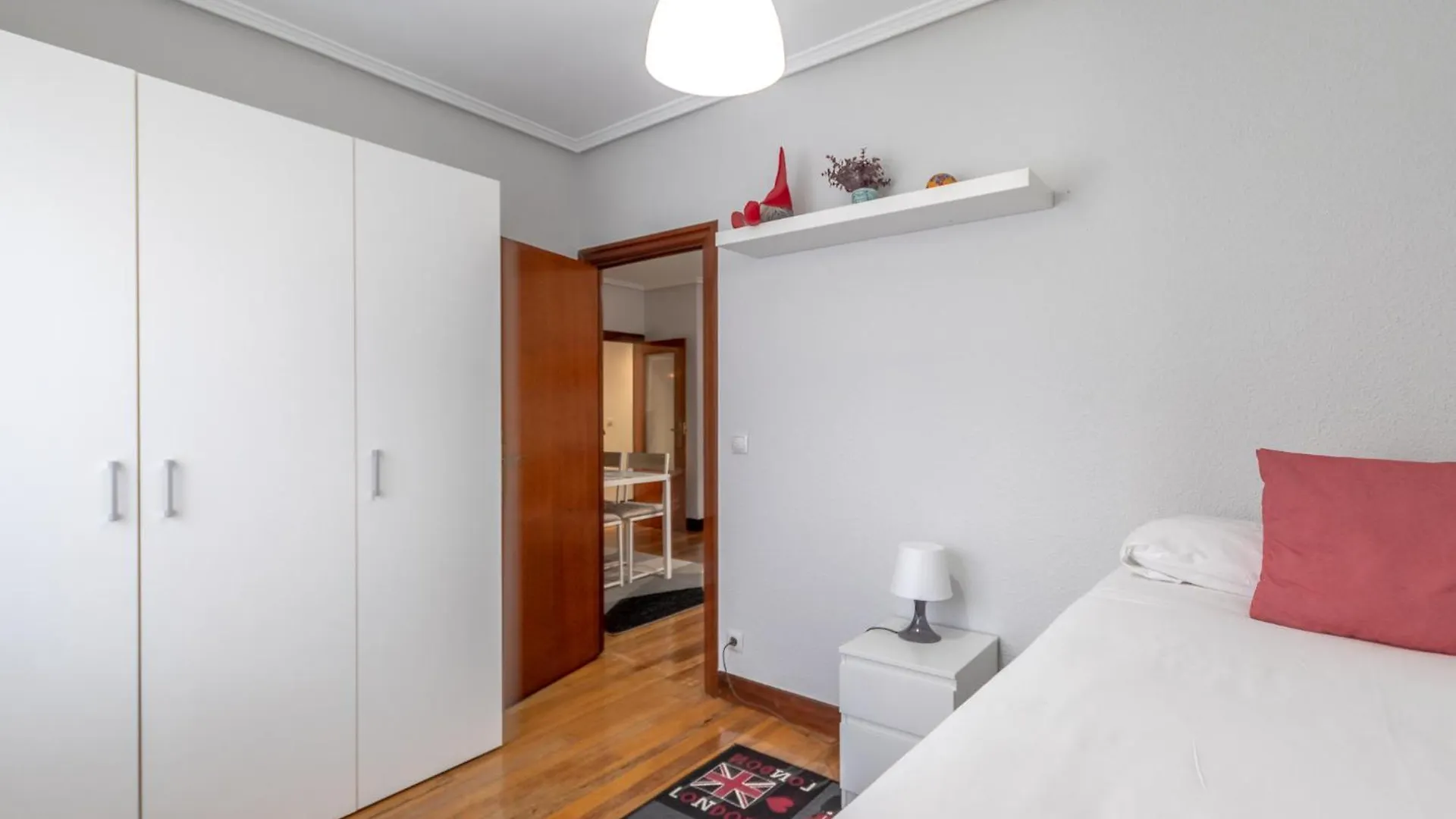 Etxebarria Apartment By People Rentals Bilbao 0*,
